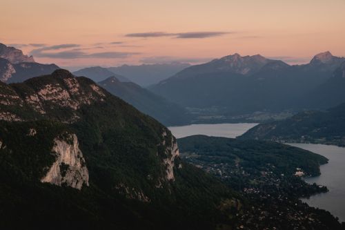 Loi Pinel à Annecy (74000) : Investissement Immobilier et Défiscalisation Loi Pinel à Annecy (74000) : Investissement Immobilier et Défiscalisation